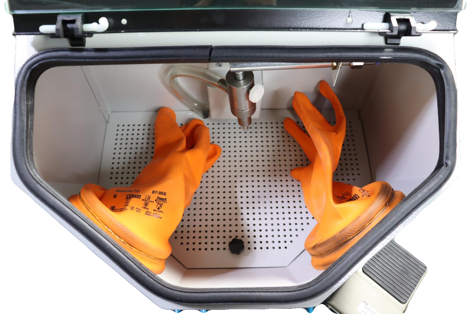 a8c3c413-daf7-4338-9e2b-fd0ecca8b474