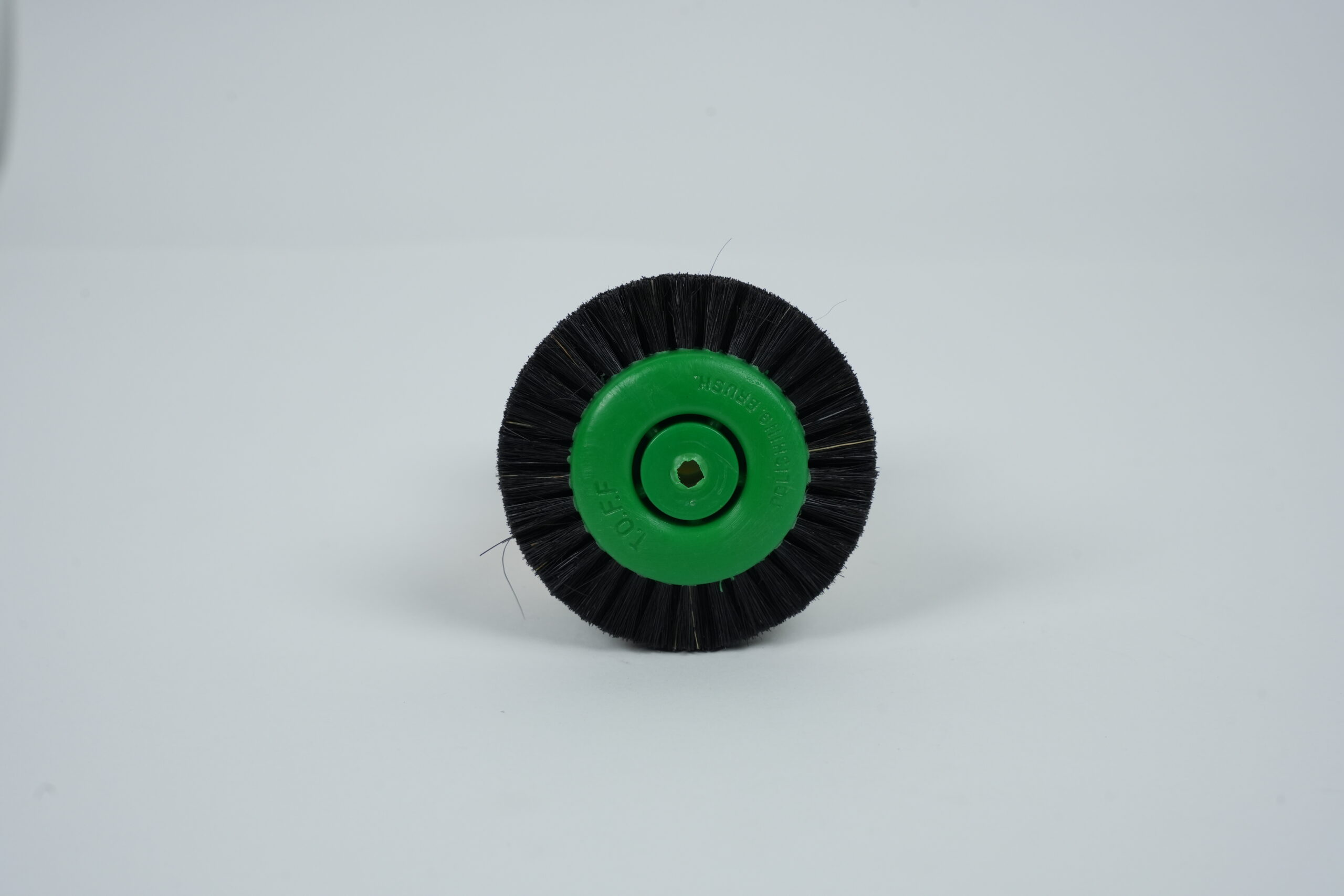 Plastik Göbekli Küçük Boy Fırça